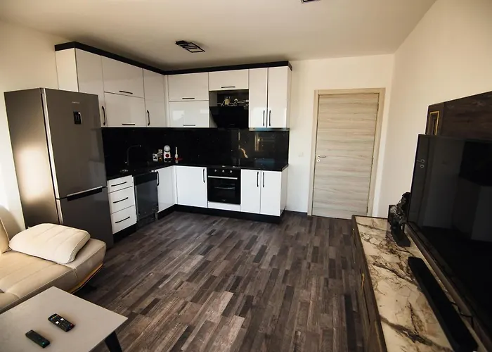 Apartament Modern Spacious 1bd For Two In By Flat Mаnаger *