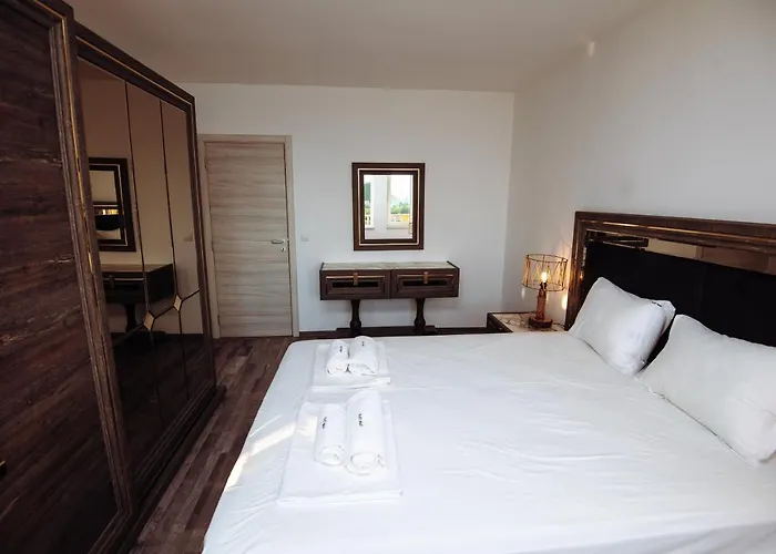 Modern Spacious 1bd For Two In By Flat Mаnаger Apartament Nesebăr