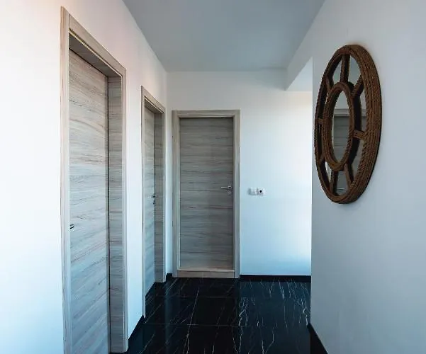 Modern Spacious 1bd For Two In By Flat Mаnаger Apartament *