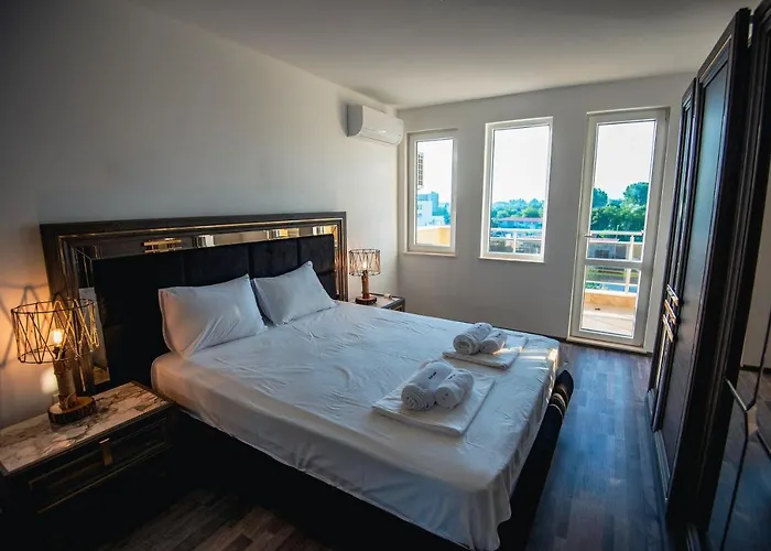 Modern Spacious 1bd For Two In By Flat Mаnаger Несебър